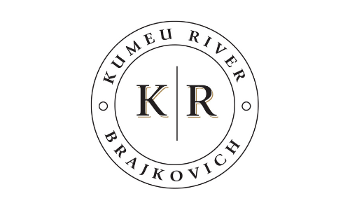 <div style='text-align: center;' ><h1 >Kumeu River</h1>

<div style='text-align: left;'><strong>Background:</strong><br>
This winery based in West Auckland only uses grapes it grows in its own fields. It is in its third generation of a Croation (Dally) family.